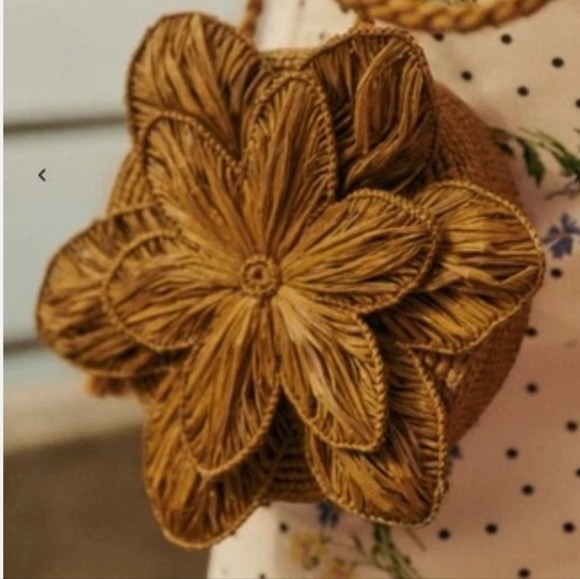 Sezane Handbags - Sezane Clara Basket Bag